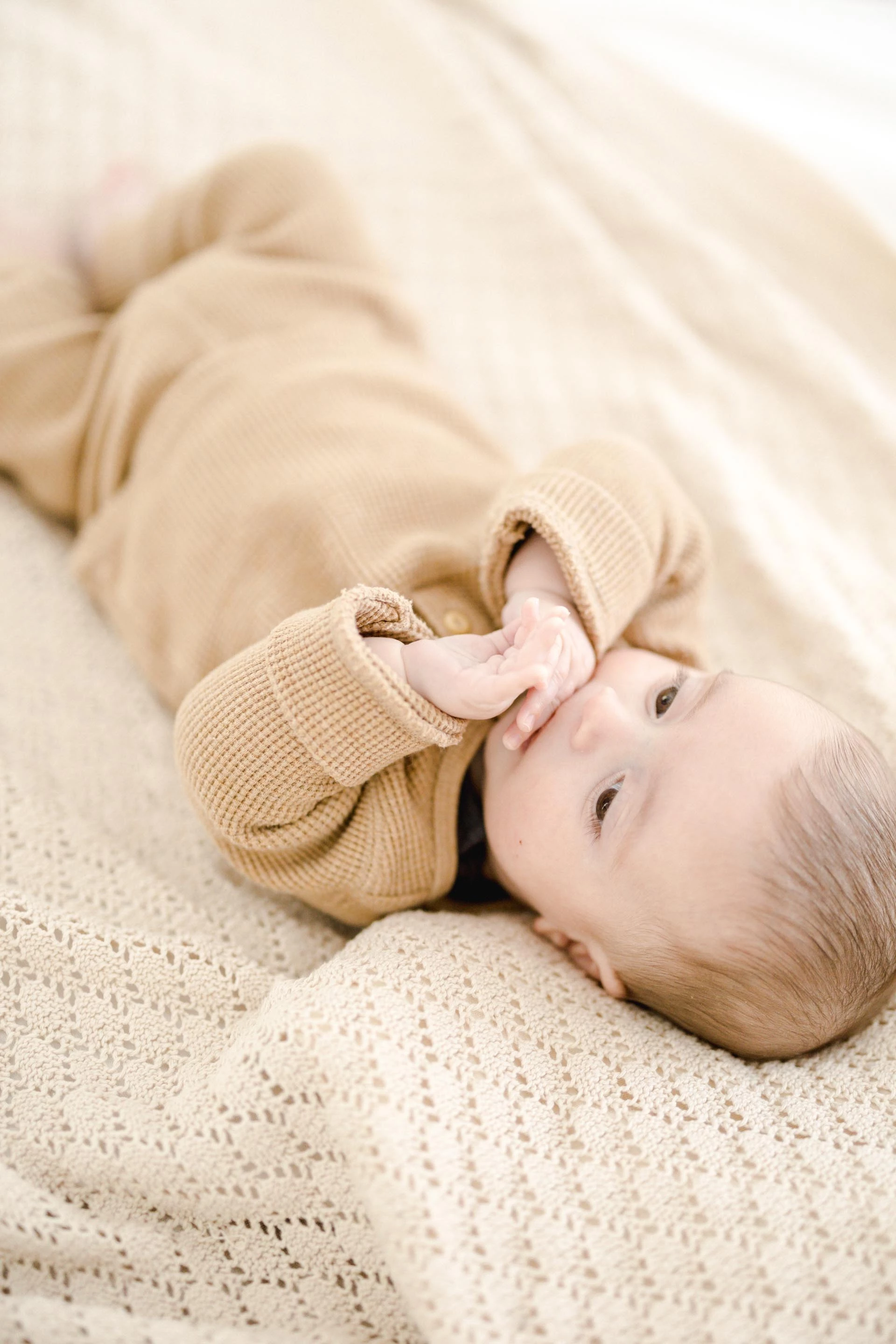 enfant laine gris marron bébé